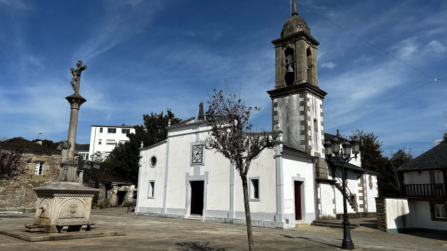 Igrexas, capelas e cemiterios